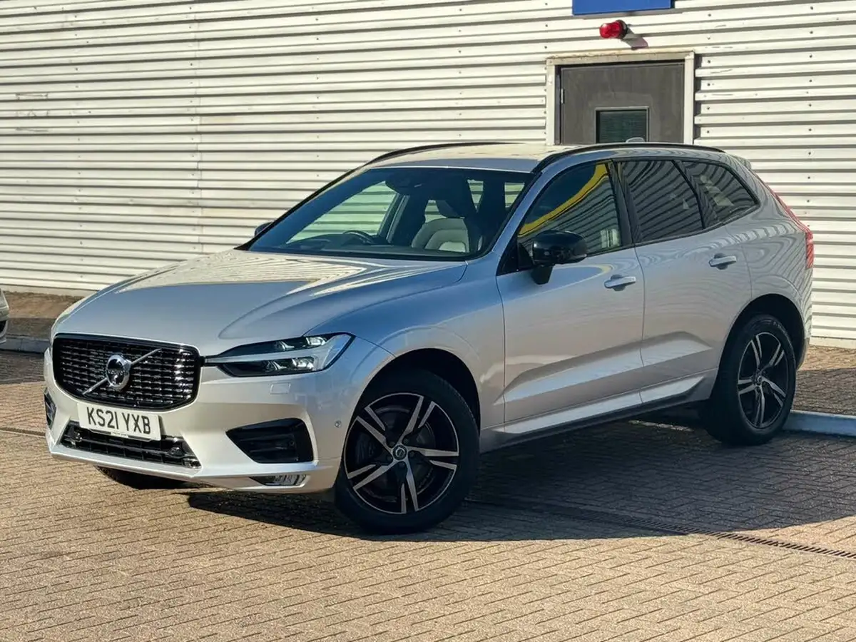 2021-volvo-xc60-20-b6-r-design-big-0