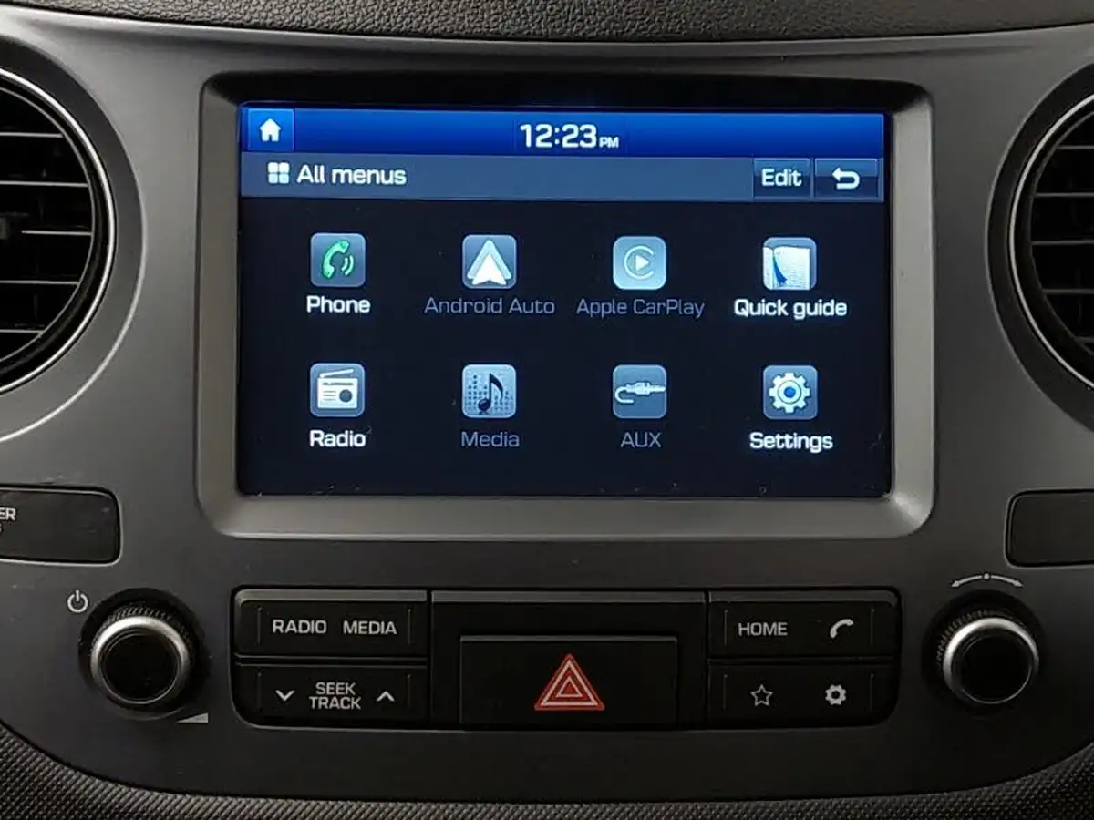 2019-hyundai-i10-10-premium-67ps-big-10