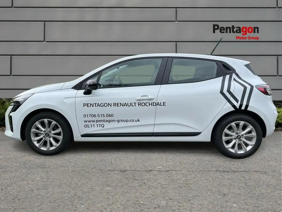2024-renault-clio-10-tce-evolution-big-11