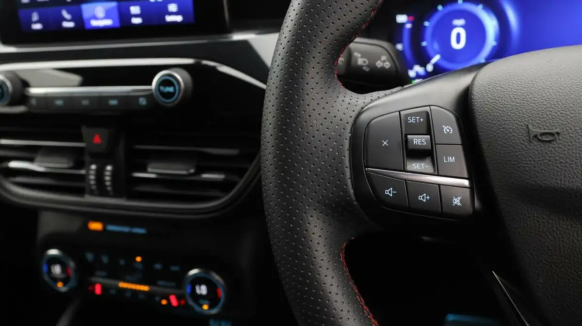 2022-ford-kuga-25t-st-line-x-edition-225ps-phev-big-20