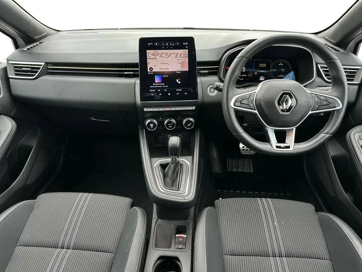 2023-renault-clio-16-engineered-big-5