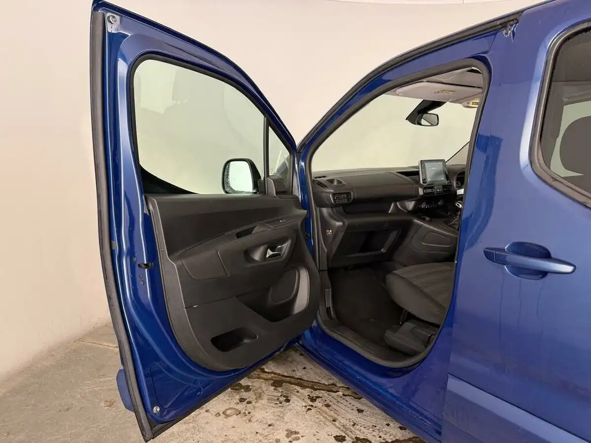 2021-vauxhall-combo-life-15-se-xl-100ps-big-35