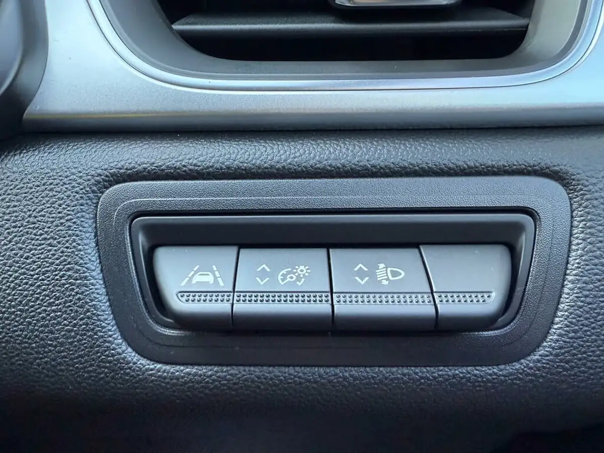2021-renault-captur-13-tce-s-edition-140ps-edc-auto-big-14