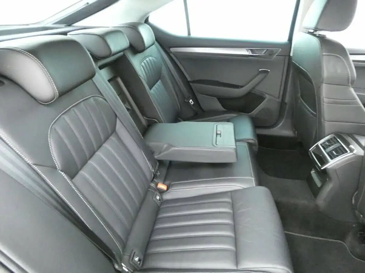 2021-skoda-superb-14-tsi-se-l-hatchback-big-16