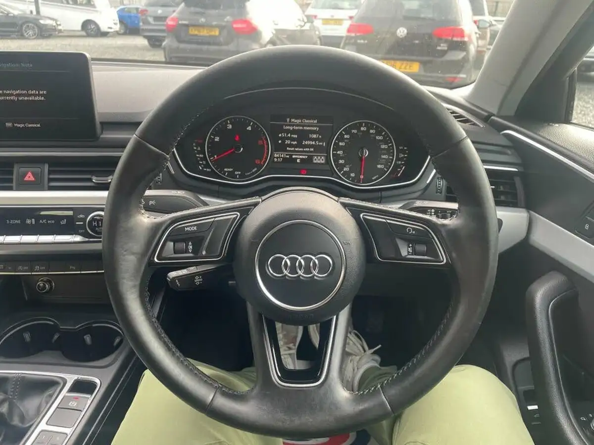 2016-audi-a4-20tdi-ultra-se-150ps-ss-big-11