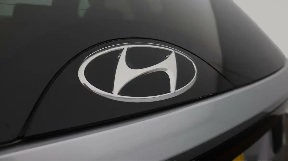 2022-hyundai-tucson-16-t-gdi-ultimate-150ps-big-22