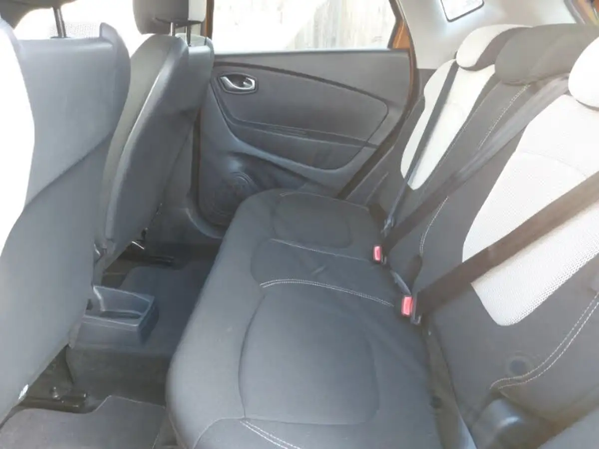 2019-renault-captur-09-tce-iconic-big-5