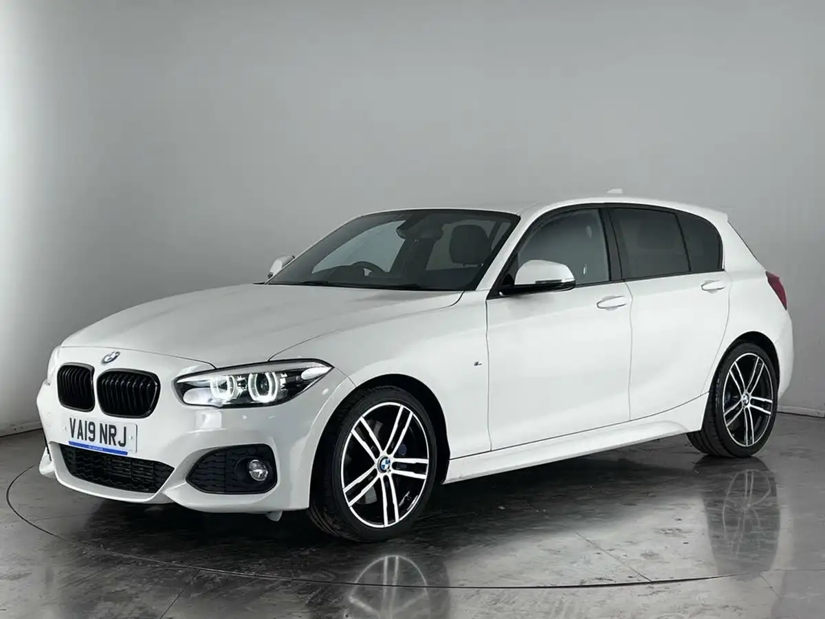 2019-bmw-1-series-15-118i-m-sport-shadow-edition-5d-big-2