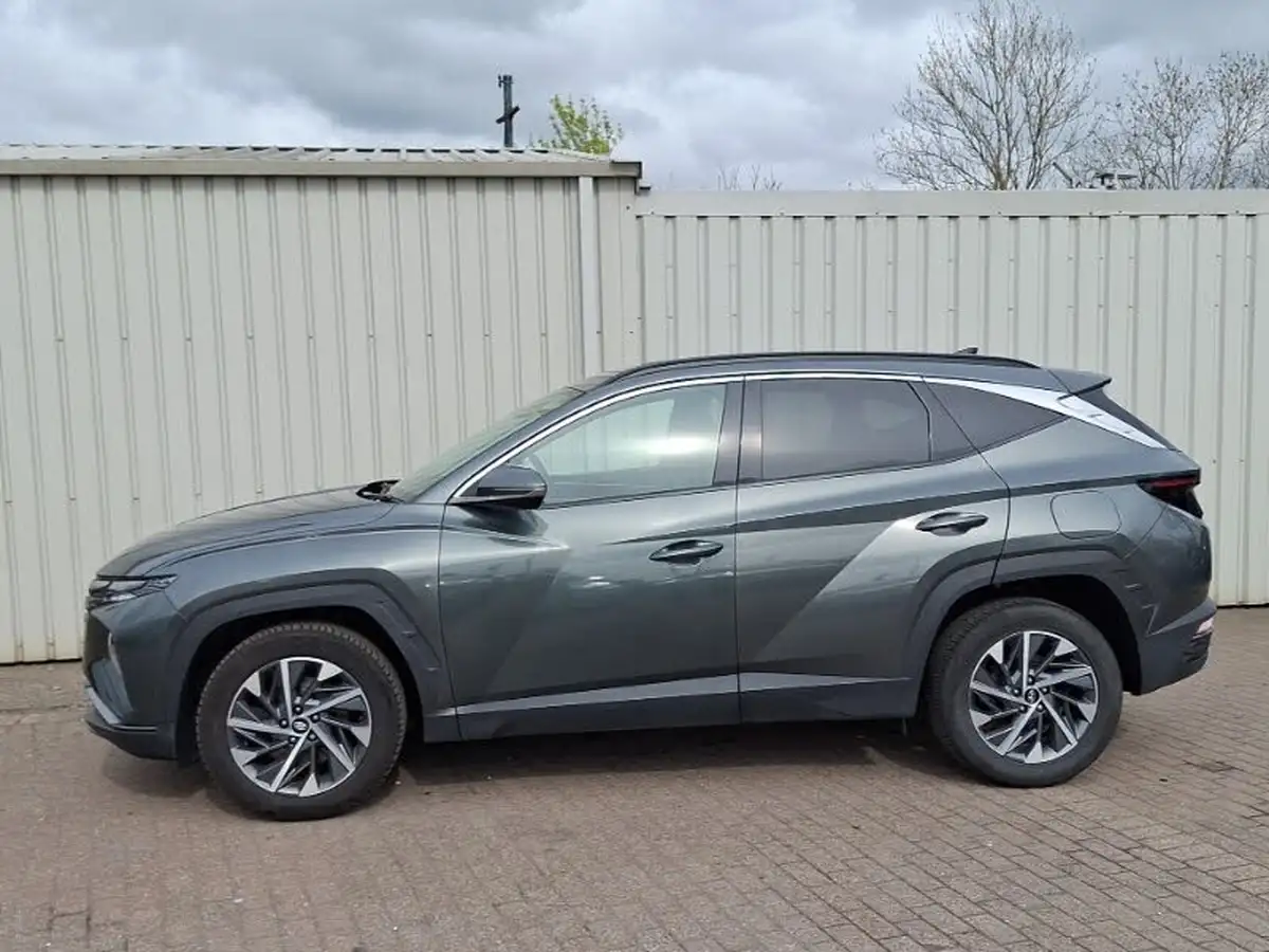2022-hyundai-tucson-16-t-gdi-premium-150ps-big-3