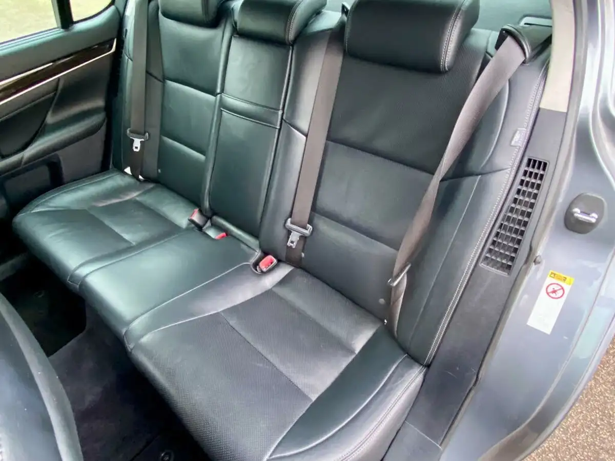 2013-lexus-gs-450h-35-premier-auto-big-22