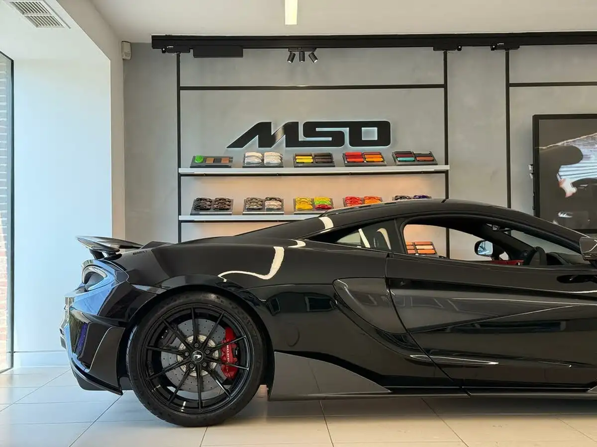 2019-mclaren-600lt-38-big-23