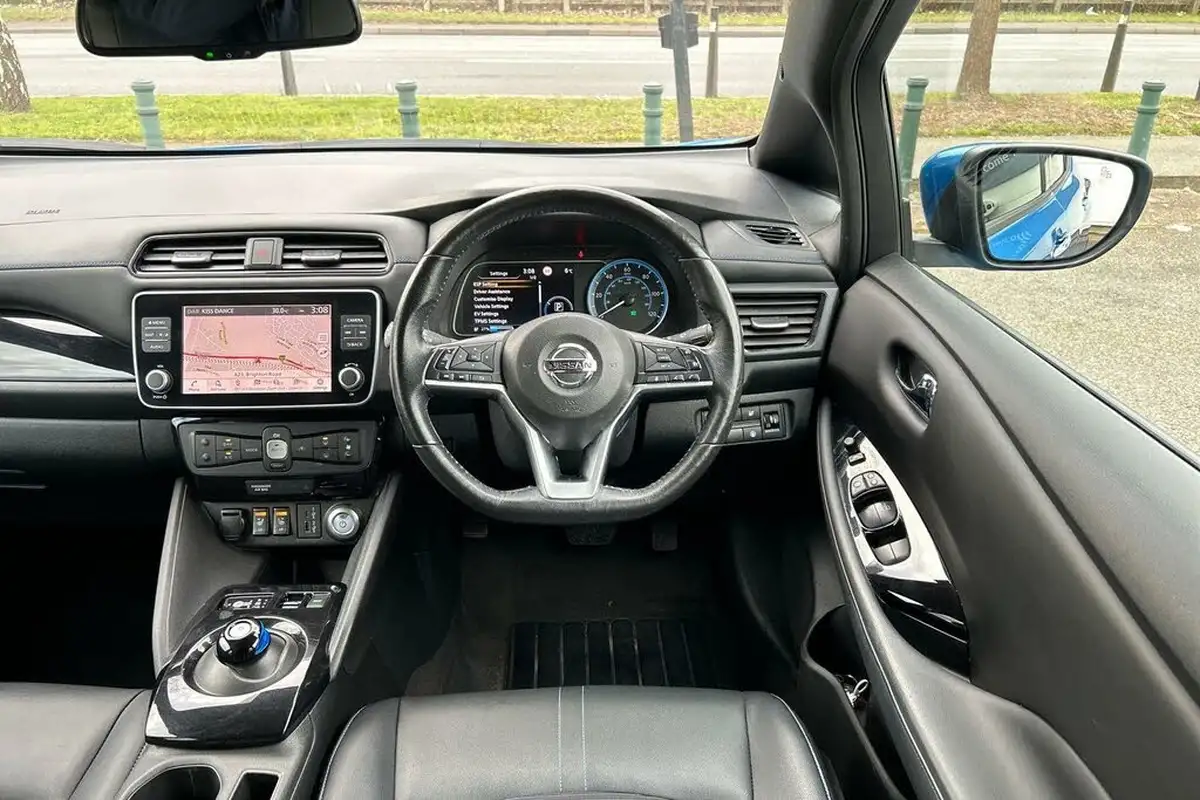 2021-nissan-leaf-e-n-connecta-big-35