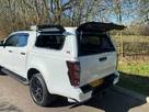 2024-isuzu-d-max-19td-v-cross-auto-small-8