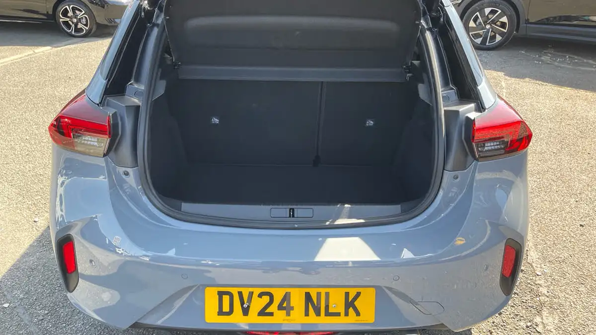 2024-vauxhall-corsa-12-turbo-ultimate-100ps-big-18