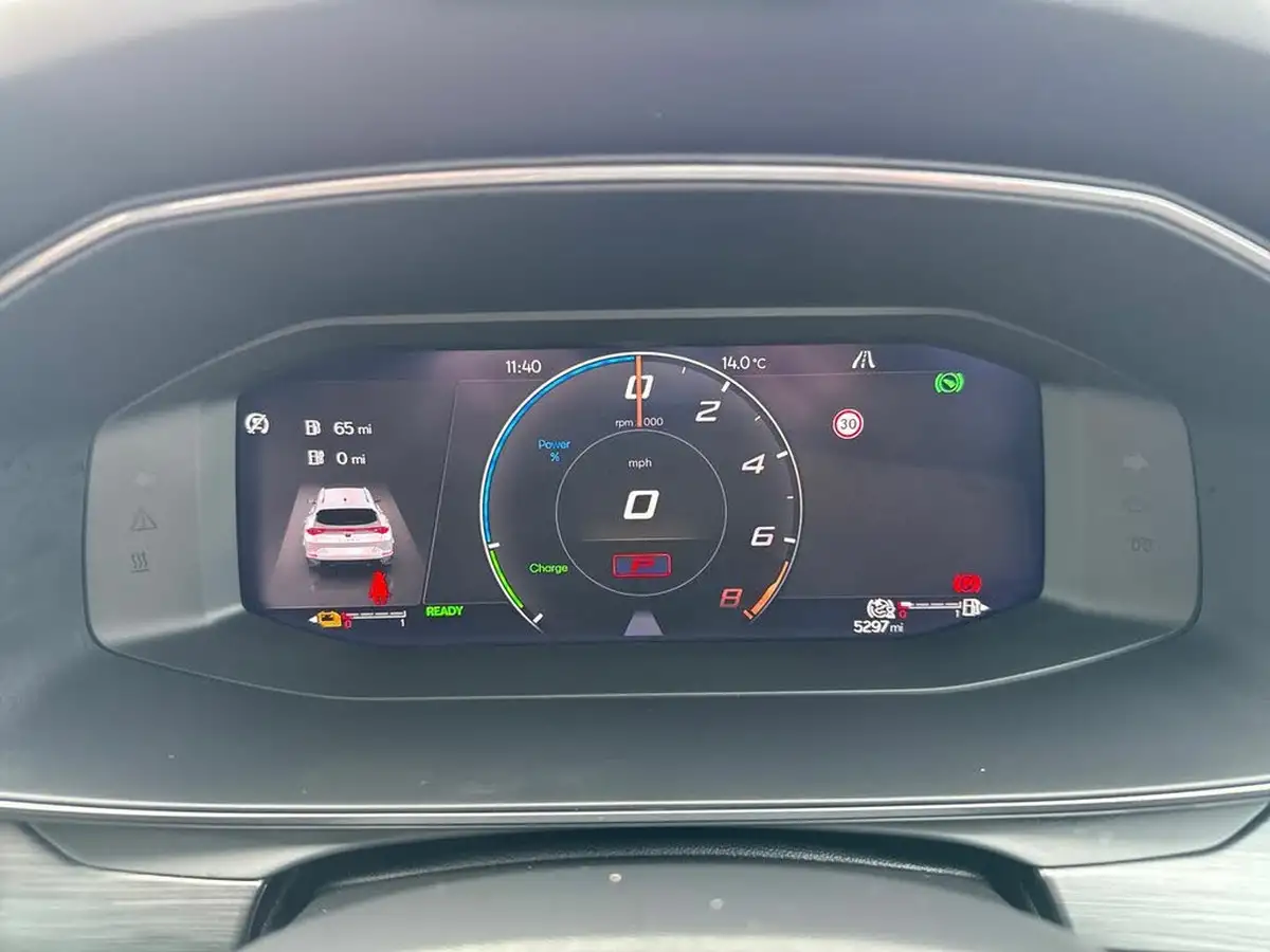 2024-cupra-formentor-14-e-hybrid-v1-big-20