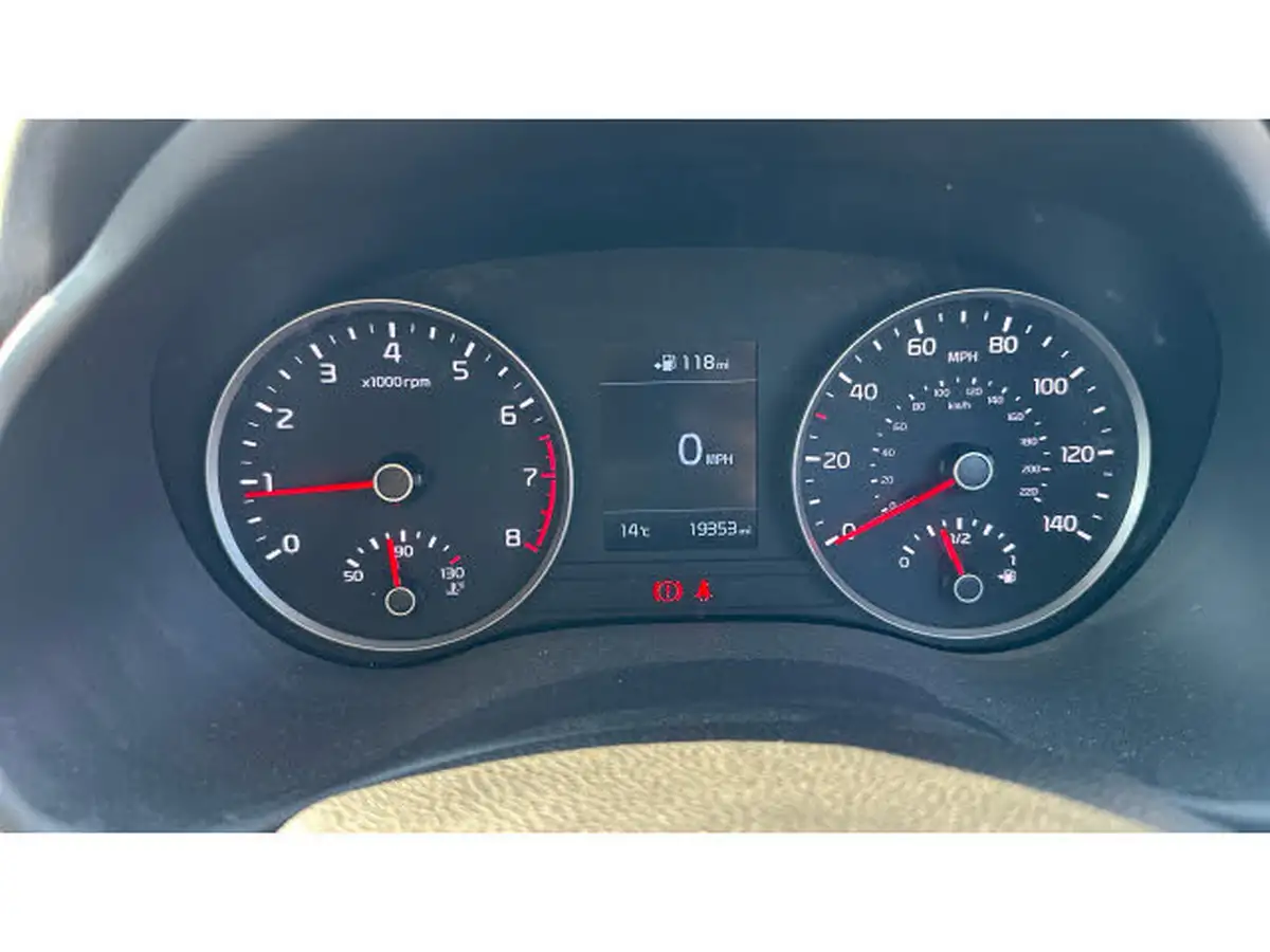 2019-kia-stonic-10-t-gdi-mixx-big-17