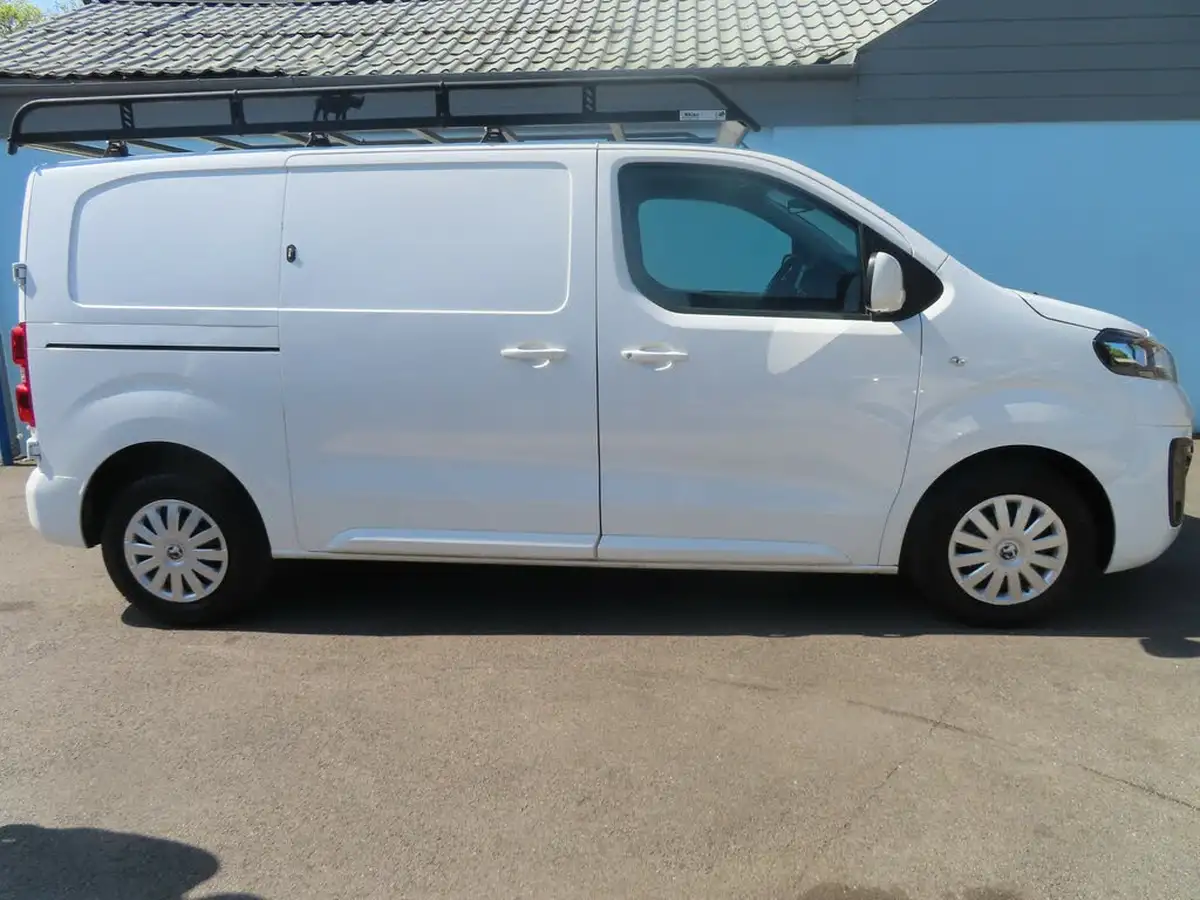 2020-vauxhall-vivaro-20td-3100-l1h1-sportive-120pseu6dt-panel-big-13