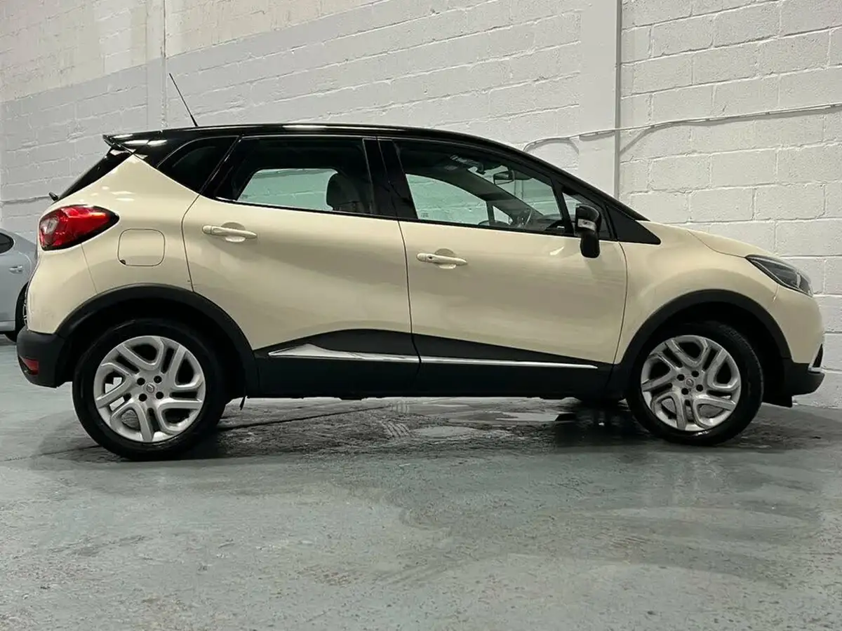 2015-renault-captur-09-dynamique-big-44