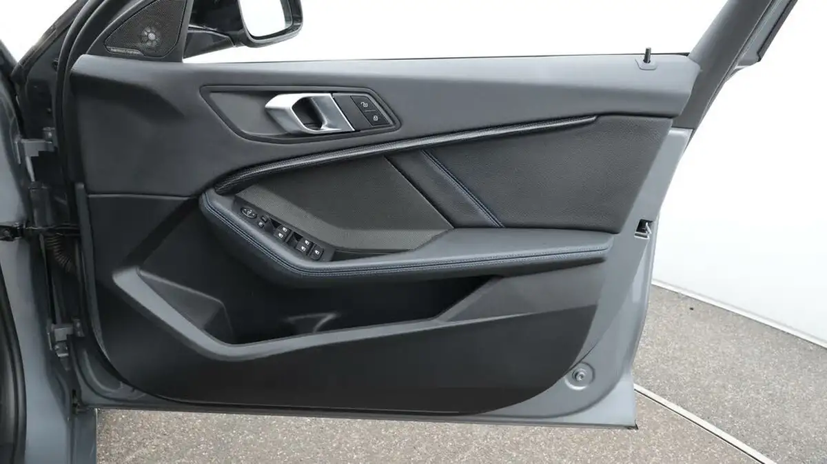 2023-bmw-1-series-20-m135i-xdrive-pro-pack-big-15