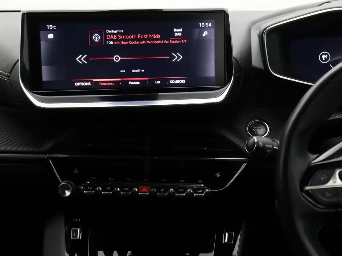 2020-peugeot-2008-suv-15-bluehdi-gt-line-big-6