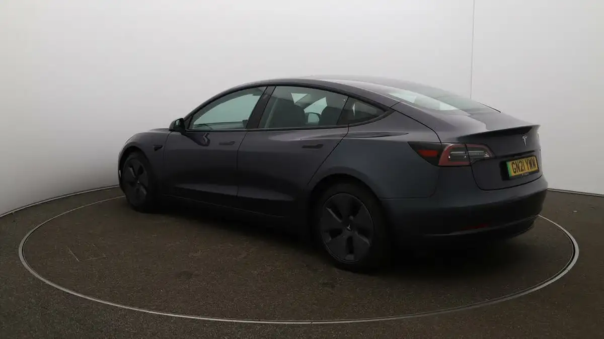 2021-tesla-model-3-e-long-range-4x4-big-54