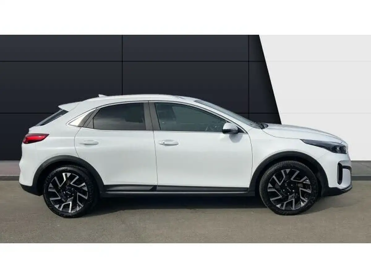 2022-kia-xceed-15-t-gdi-3-big-4