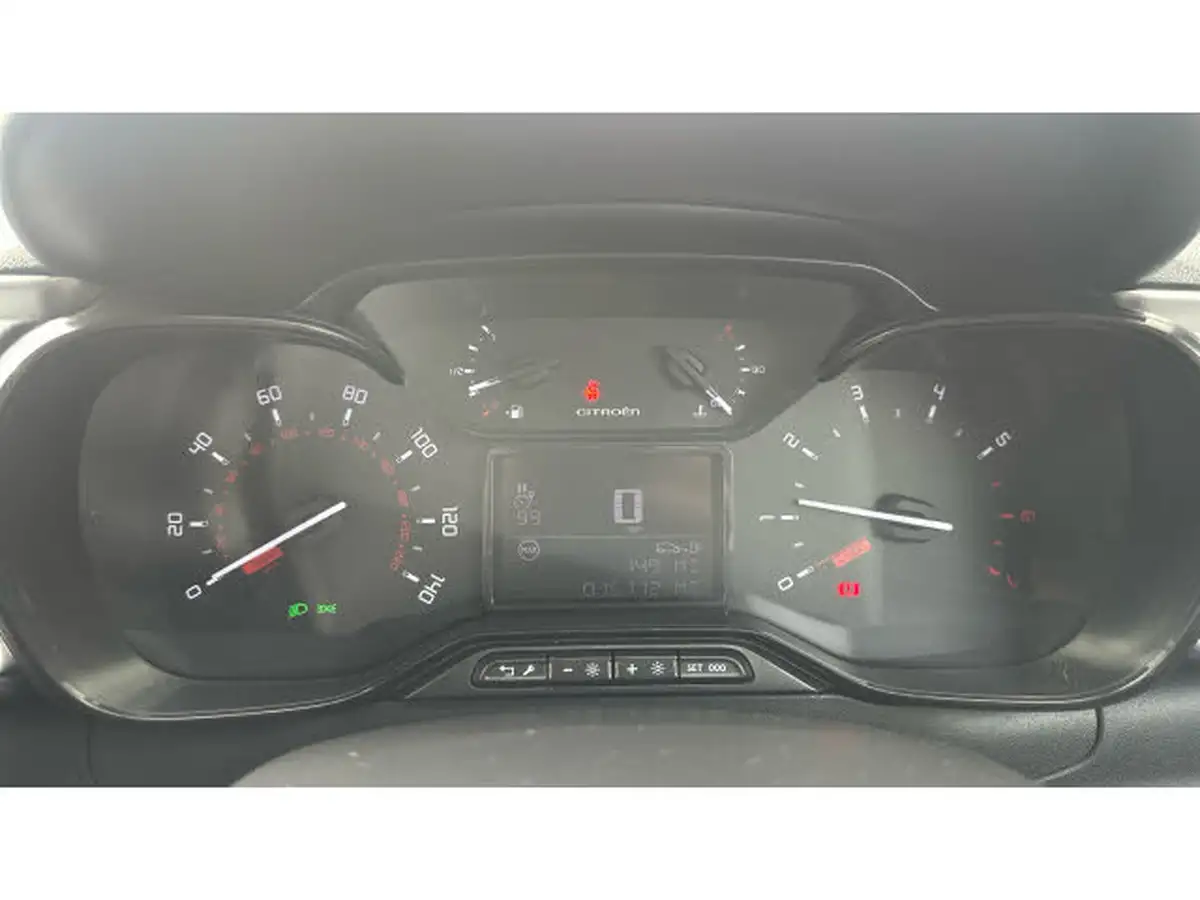 2023-citroen-c3-12-puretech-c-series-edition-83ps-ss-big-17