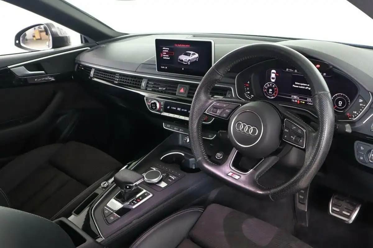 2019-audi-a5-20-40-tfsi-black-edition-coupe-2d-s-tronic-big-8