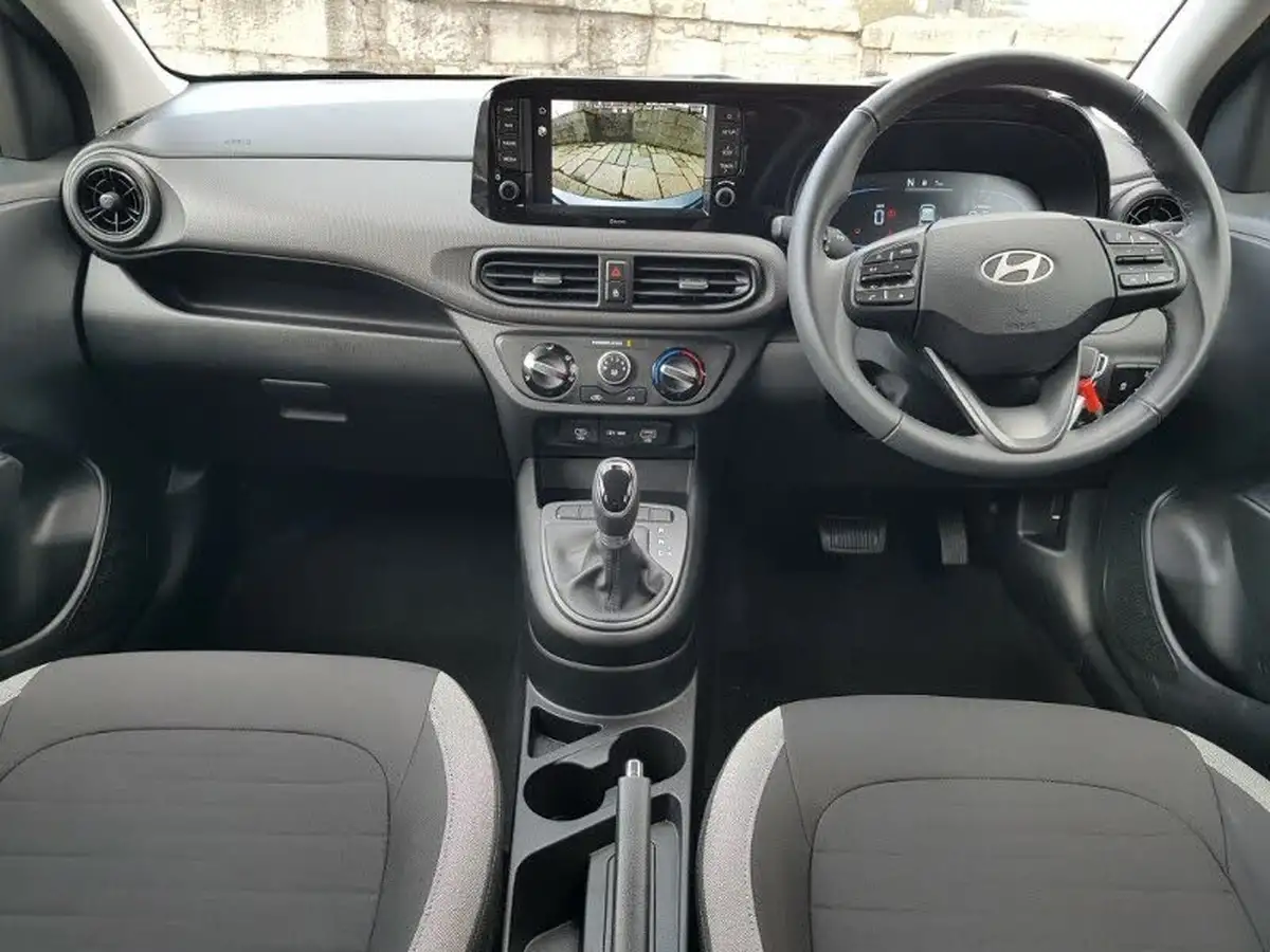 2024-hyundai-i10-10-advance-63ps-auto-big-2