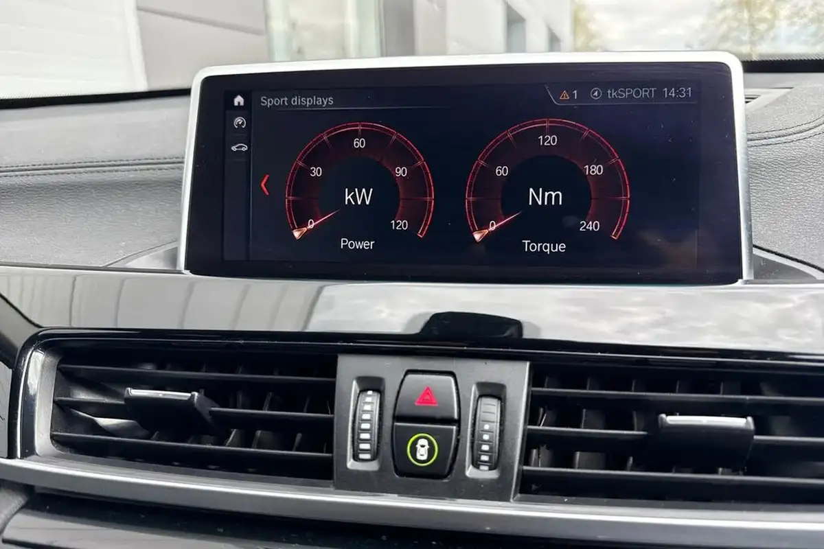 2021-bmw-x1-15-sdrive18i-sport-big-51