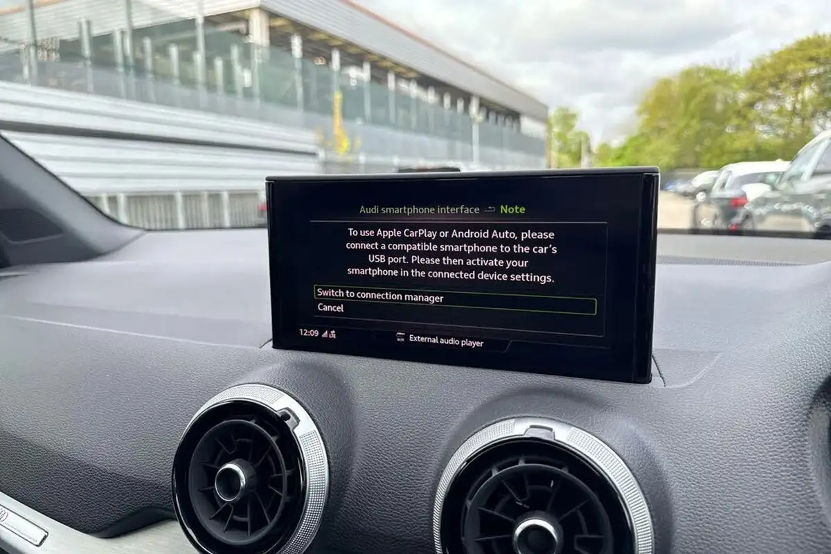 2022-audi-q2-15-35-tfsi-s-line-tronic-big-41