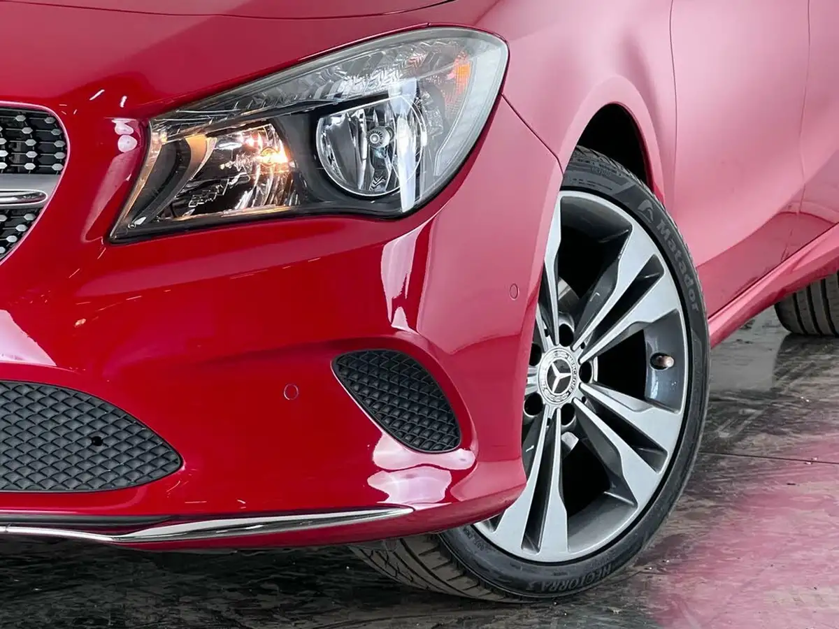 2017-mercedes-benz-cla-16-cla-180-sport-coupe-4d-big-35