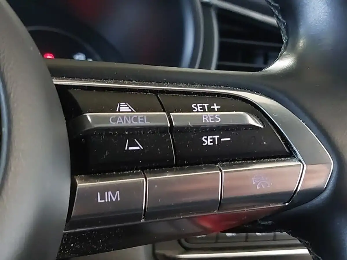 2022-mazda-cx-30-20-e-skyactiv-x-sport-lux-big-17