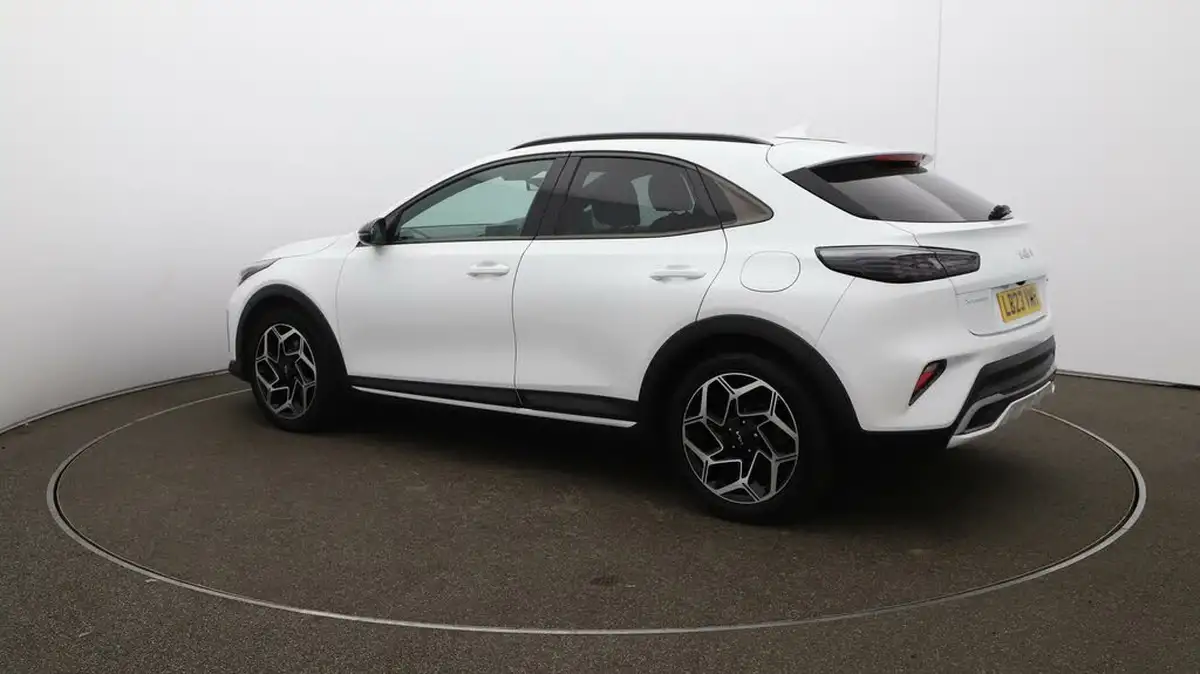2023-kia-xceed-15-t-gdi-gt-line-158bhp-big-29