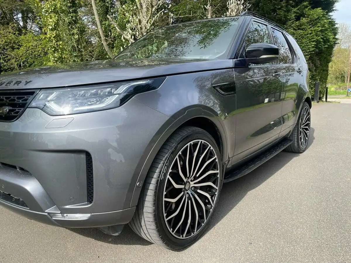 2019-land-rover-discovery-30-sd-v6-hse-30-sd-v6-306ps-station-wagon-5d-auto-big-15