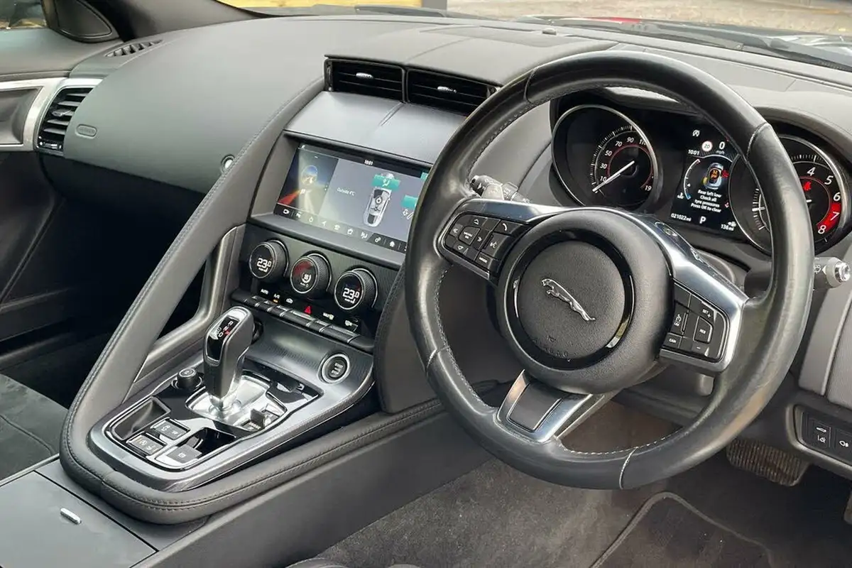 2019-jaguar-f-type-20-i4-r-dynamic-ss-coupe-big-26