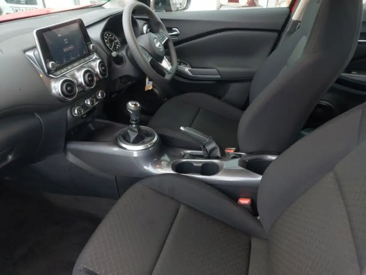 2022-nissan-juke-10-dig-t-acenta-big-4