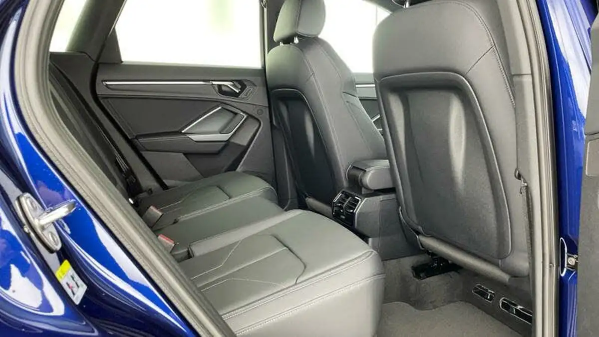 2024-audi-q3-15-35-tfsi-black-edition-station-wagon-s-tronic-big-28