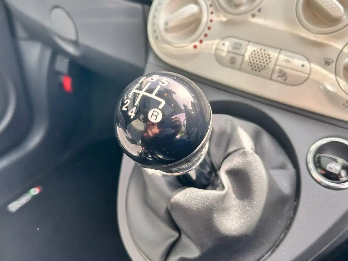 2018-fiat-500-12-lounge-big-14