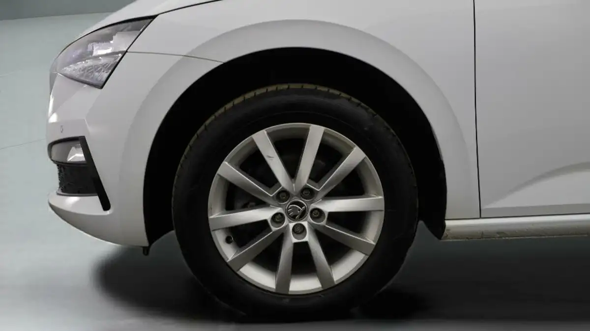 2021-skoda-scala-15-tsi-se-technology-big-17