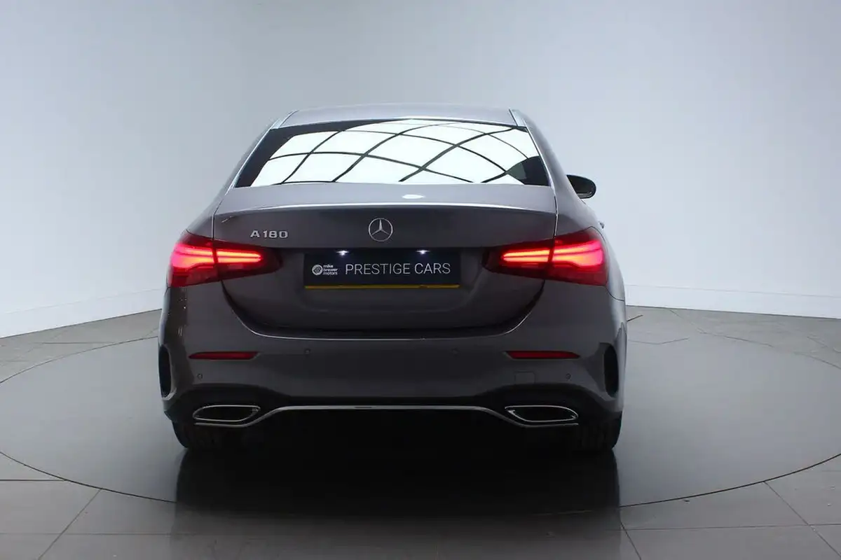2023-mercedes-benz-a-class-big-5