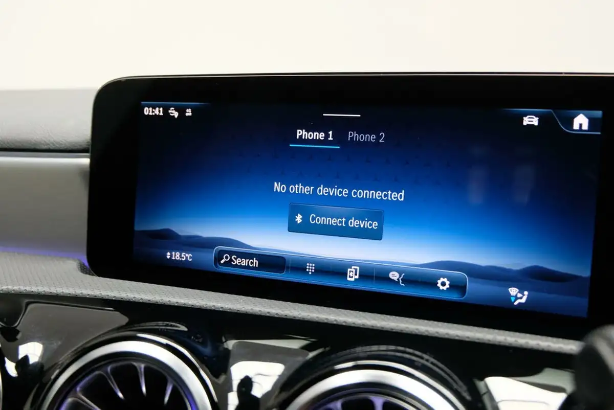 2023-mercedes-benz-a-class-big-29