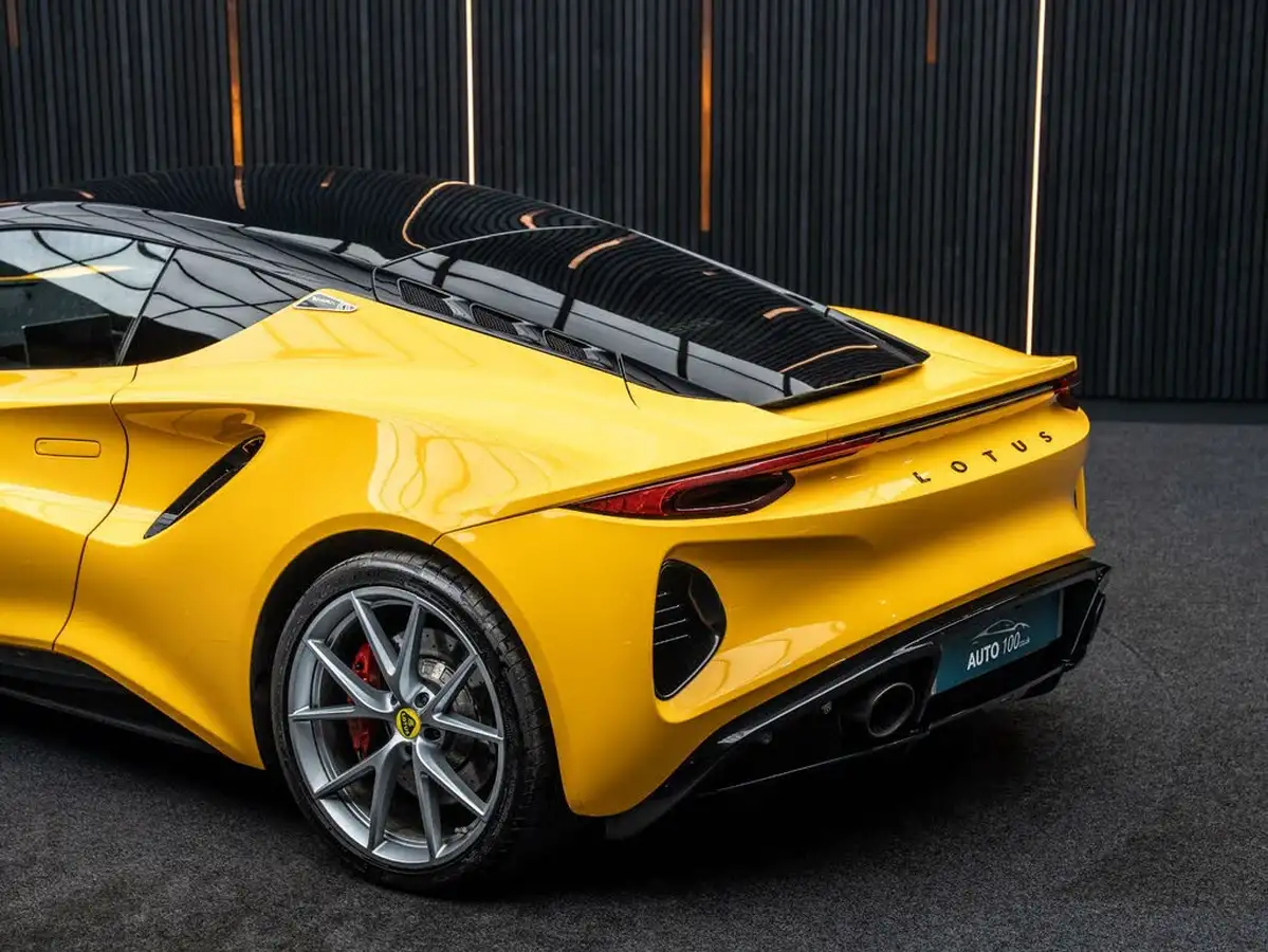 2023-lotus-emira-35-first-edition-v6-big-16