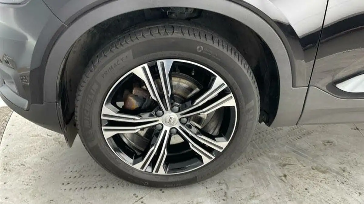 2020-volvo-xc40-20-b4-inscription-pro-big-29