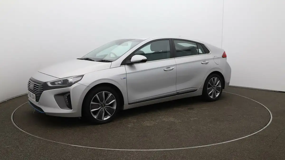 2018-hyundai-ioniq-16-gdi-premium-se-hybrid-big-60