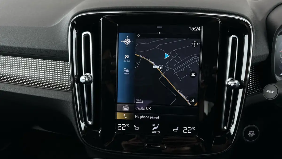 2021-volvo-xc40-15-t5-r-design-pro-262bhp-big-11