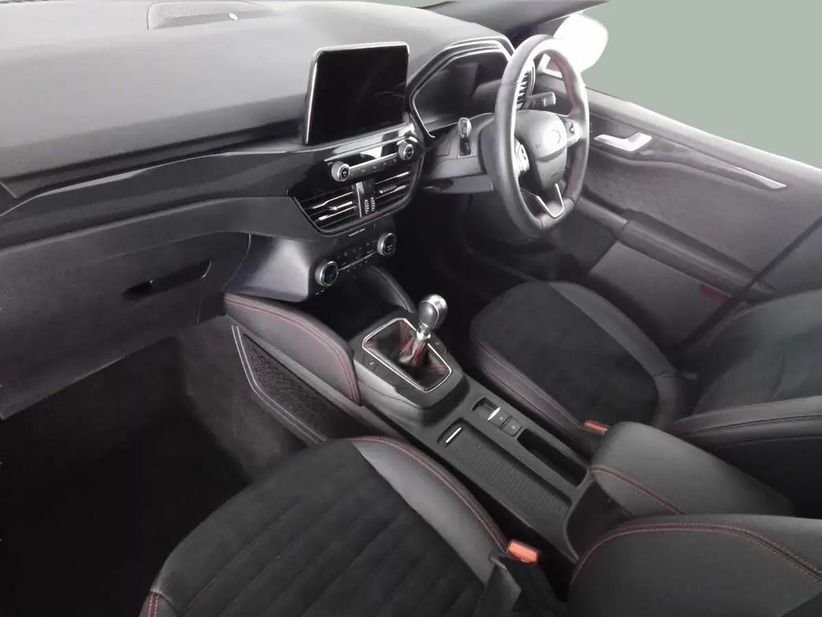 2021-ford-kuga-15-st-line-x-edition-big-2