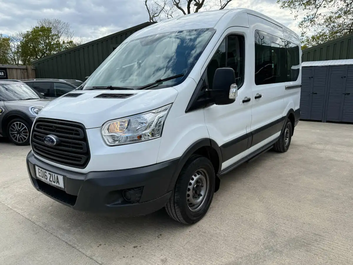 2016-ford-transit-22tdci-350-l2h2-125pseu6-hdt-bus-11-seats-big-9