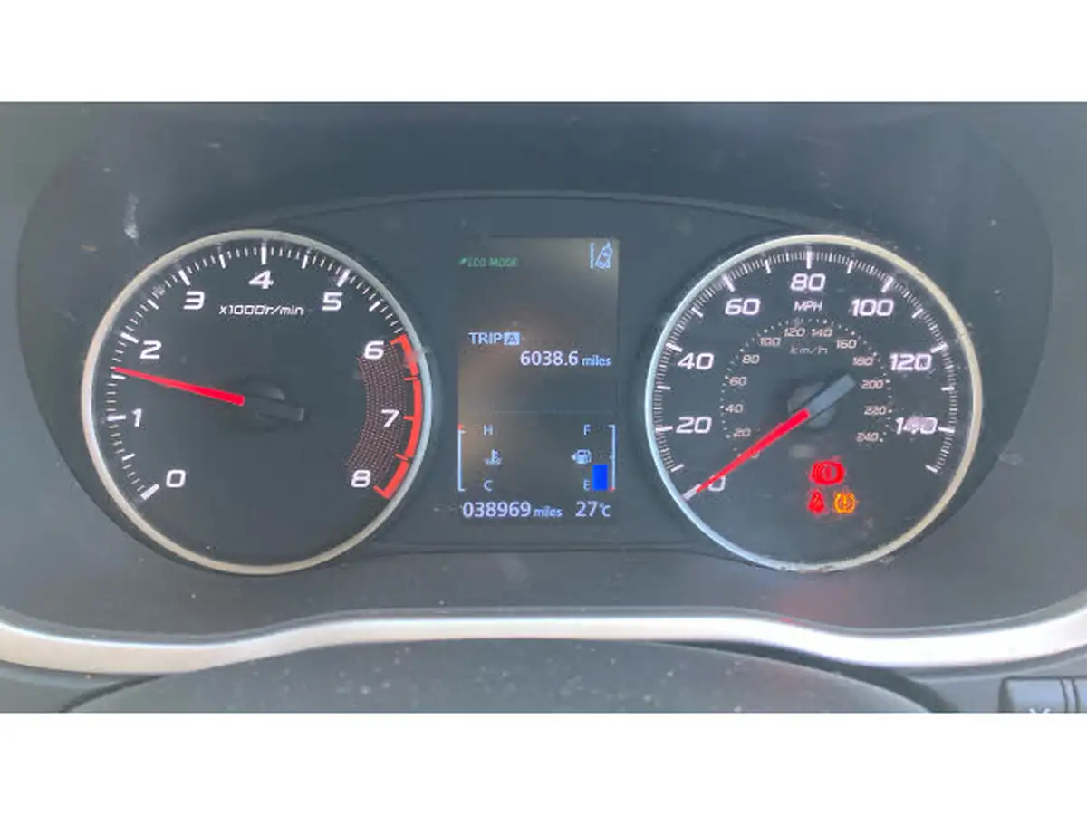 2018-mitsubishi-eclipse-cross-15-2-big-17
