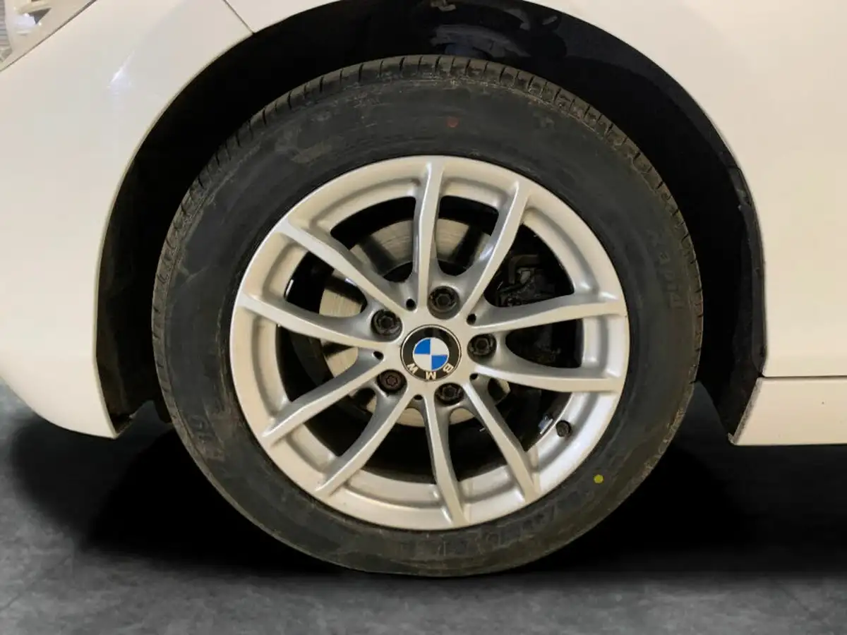 2019-bmw-1-series-15-118i-se-business-ss-5d-auto-big-23